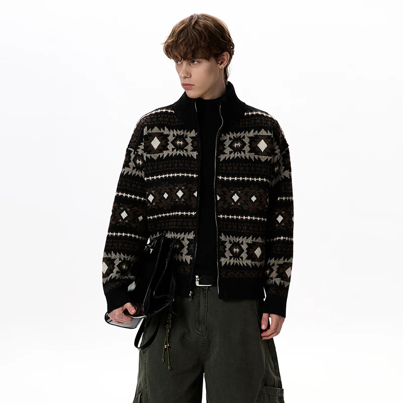 LUZHEN Casual 2026 Winter Neck New Geometric Pattern Stand Knitted Cardigan Men's Fashion Elegant Handsome Sweater Coat JY9141