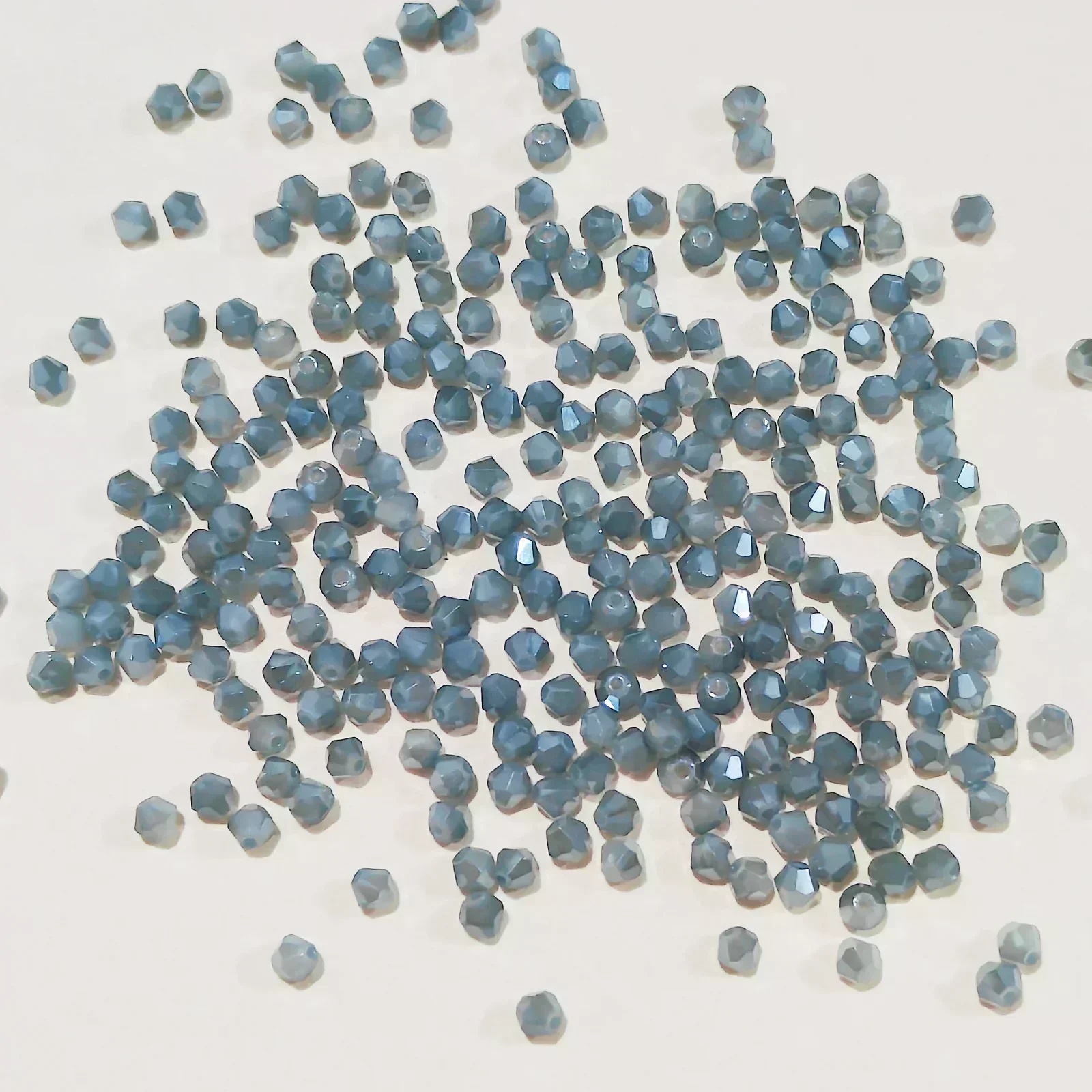 100 Stück mehrfarbige Kristall-Doppelkegel-förmige Perlen, lose Abstandshalter-Glasperlen für Schmuckherstellung, Armband, Halskette, Ohrringe, Zubehör