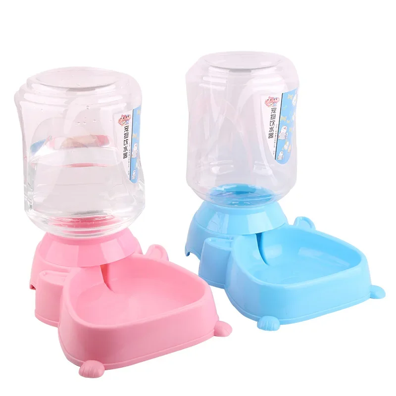 

Pet Water Dispenser Large-capacity Plastic Seat Automatic Water Feeder Cat Water Dispenser Dog Basin Pet Supplies