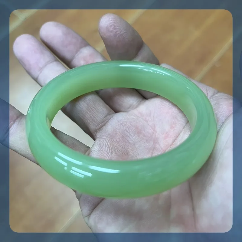 

New Elegant Natural Green Bracelet Women's Classic Jewelry