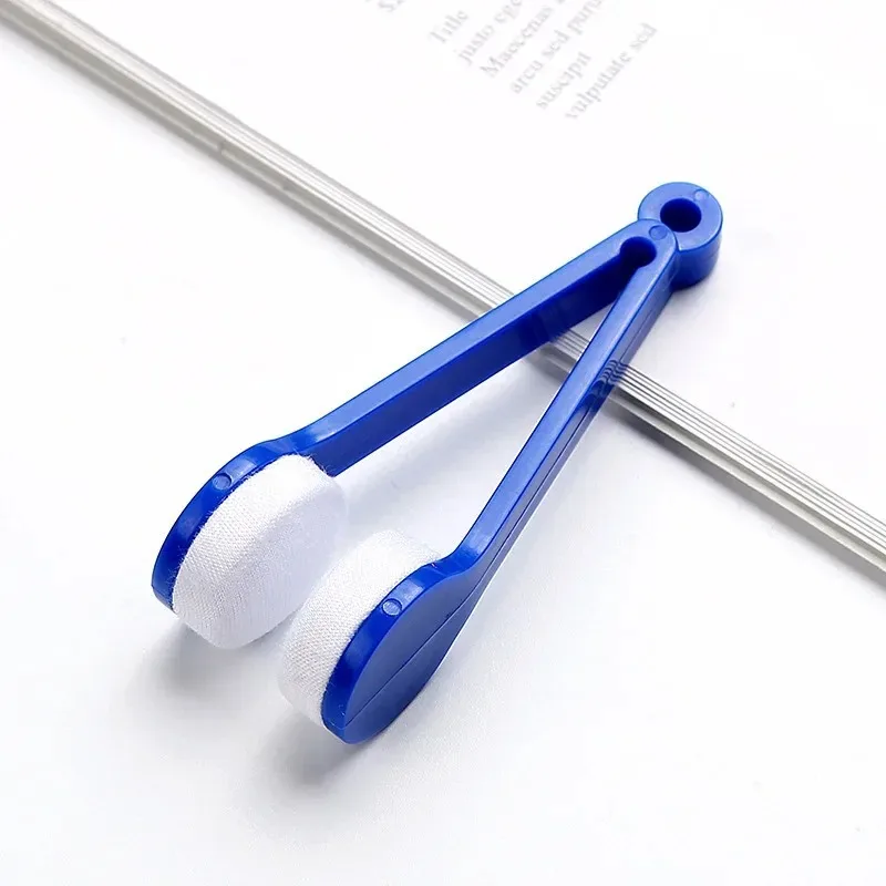 Multifunctional Portable Glasses Cleaning Clip Microfiber Lens Wipe Brush Tool for Eyeglasses Sunglasses Optical Lens