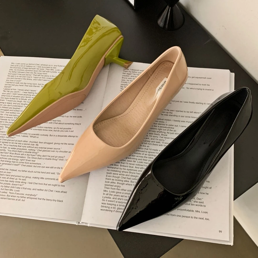 Patent Leather Low Heel Office Women Shoes Pumps Pointed Low Elegant High Heels Simple Comfy Nude Spring Footwear for Women 2024