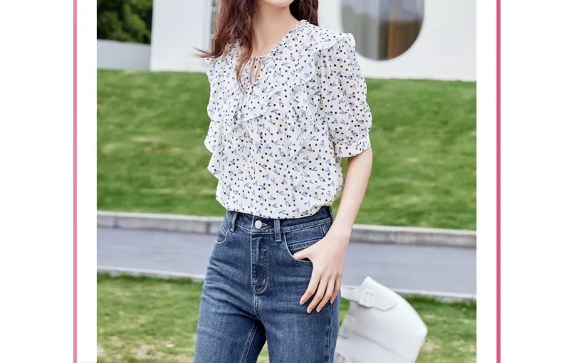 Camisa de gasa con manga de burbuja para mujer, top de hada con cuello en V, estampado de lunares y flores, verano, 2023