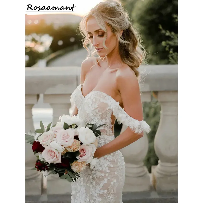 Charming ปิดไหล่ภาพลวงตากลับชุดเดรสเมอร์เมด Appliques ลูกไม้ Boho ประเทศที่กําหนดเองชุดเจ้าสาว