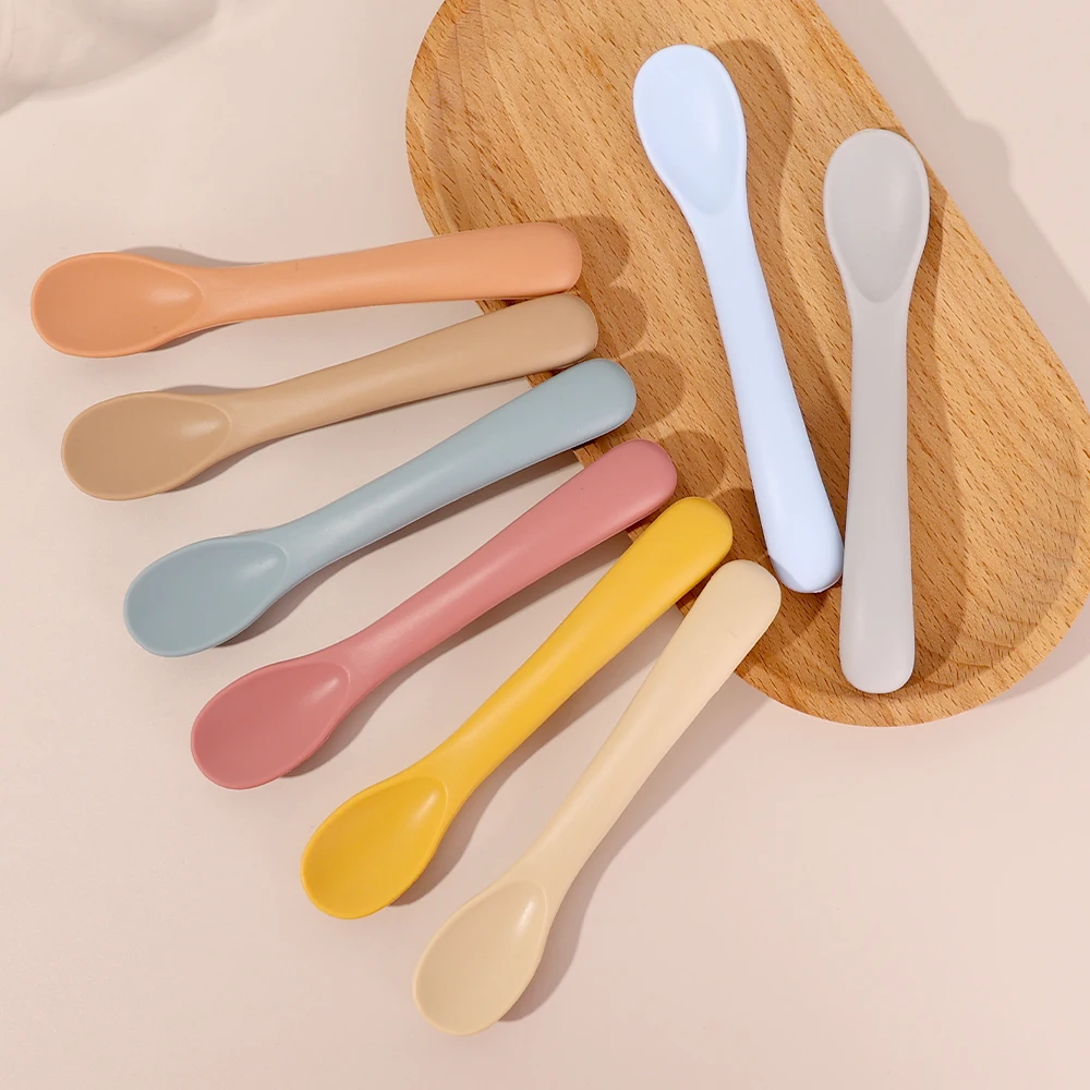 Silicone Soft Spoons Food Grade Neonatus Baby Feeding Eating Teeth Training Auxiliary Tableware Children Safety Soft Head Spoon