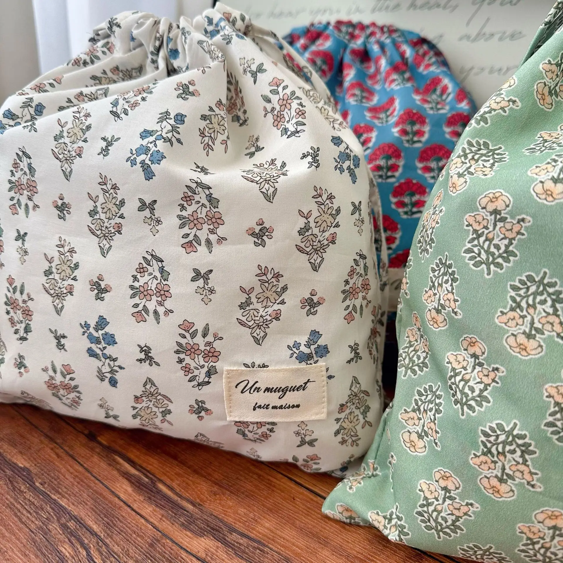 Tasca per soffio color crema, borsa per cosmetici ecologica da viaggio, borsa per trucco per rossetto, borsa per organizer da tavolo