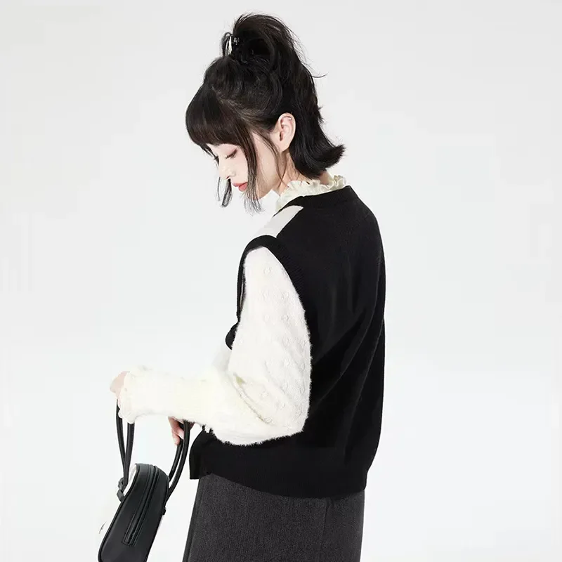 Women Cute Cat Jacquard Black White Color Block Knit Vest Loose Round Neck Sleeveless Layering Waistcoat S-XXL view 5