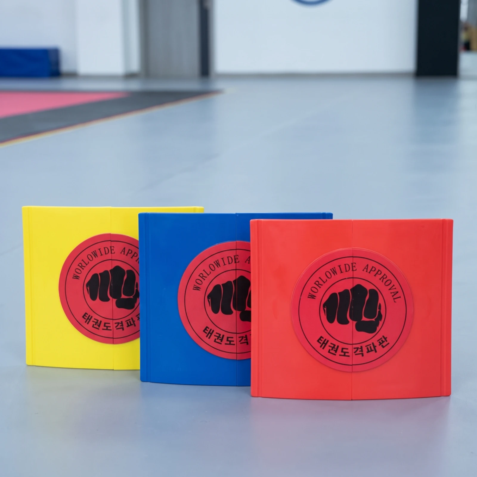 3 Pieces Taekwondo Breaking Boards Beginner-Friendly Breaking Board Set Taekwondo Boards Sturdy Rigid for Combat Artists
