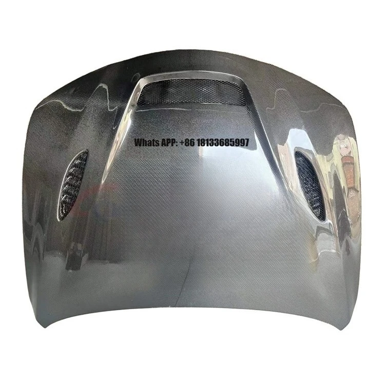 

Lightweight and High-strength Carbon Fiber Hood Bonnet Engine Head Cover for Alfa Romeo Giulia