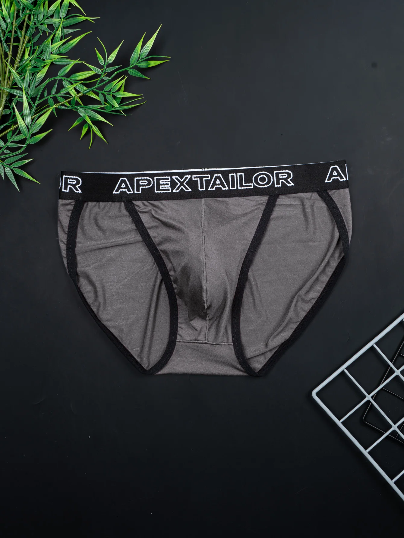 [Men's Briefs] 6-Pack of Men's New Style Random Black-Edged Bamboo Fiber Briefs, Suitable for Daily Wear, Breathable and Comfortable, Casual and Stylish, Suitable for All Seasons, Soft and Close-Fitting with High-Elastic Waistband Men's Underwear