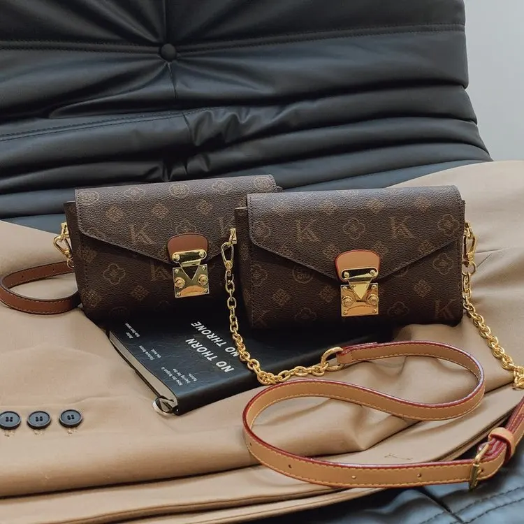 

Women Luxury Messenger Purse Shopper Solid Color Commuter Bag Elegant Leather Diaper Bag Large Capacity Designer Touch