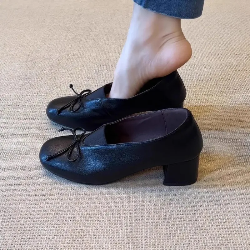 

2026Retro round Head Bow Tie Chunky Heel Commuter Mid-Calf Single Shoes New Arrival PU Leather Jane Flats Spring Season