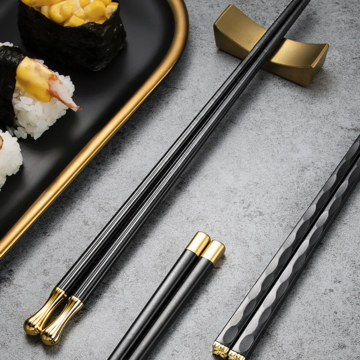 5 Pairs Black Gold Chopsticks Set Korean Food Sushi Sticks Chopsticks Reusable Non-slip Chopsticks Alloy Chinese Chopsticks