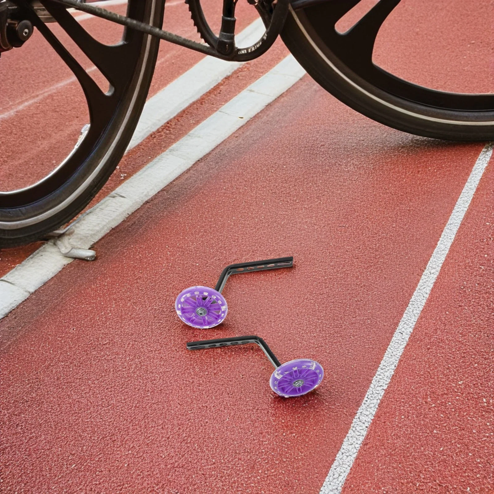 

Bicycle Training Wheels Adjustable Stabilizers Purple Aluminum Toddler Kids Bike Auxiliary Flash Compatibility Enhanced