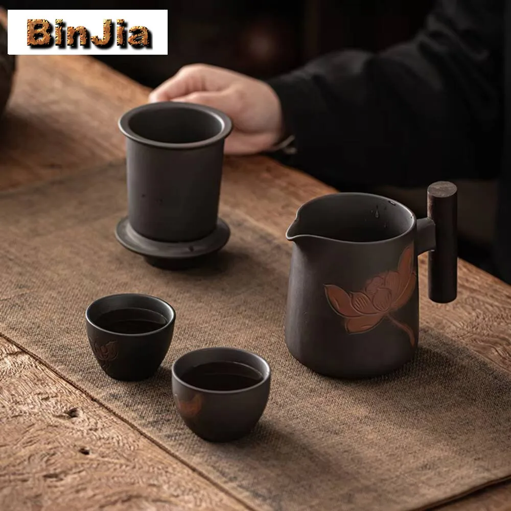 

Qingxi Фиолетовая керамика Быстрая гостевая чашка Чайный набор 1 горшок 2 чашки Японская кружка для заваривания Портативная дорожная сумка Коллекция Craft