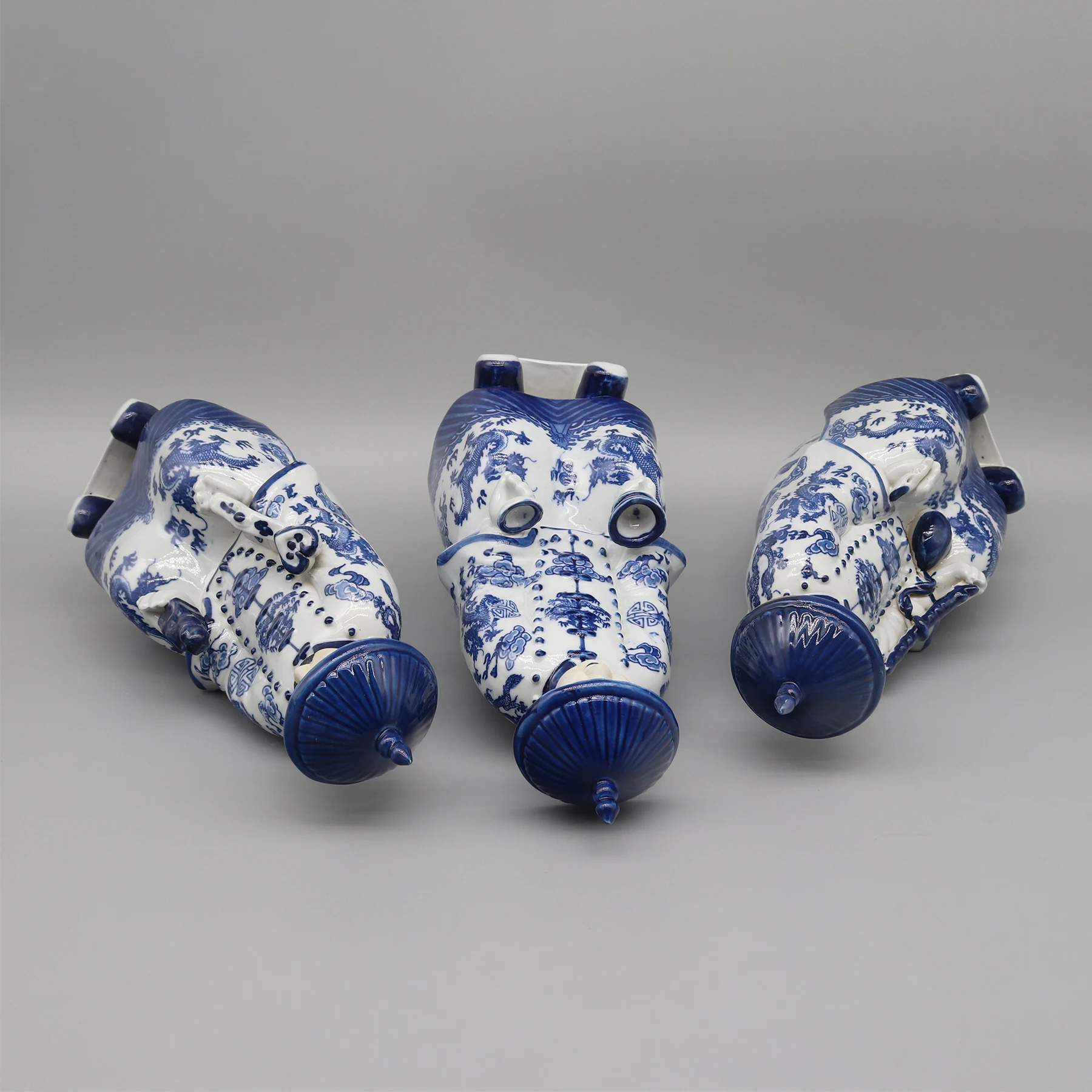 Chinese Emperor in Qing Dynasty, Blue and White Ceramic Figurine, Table Accessory - Image 6