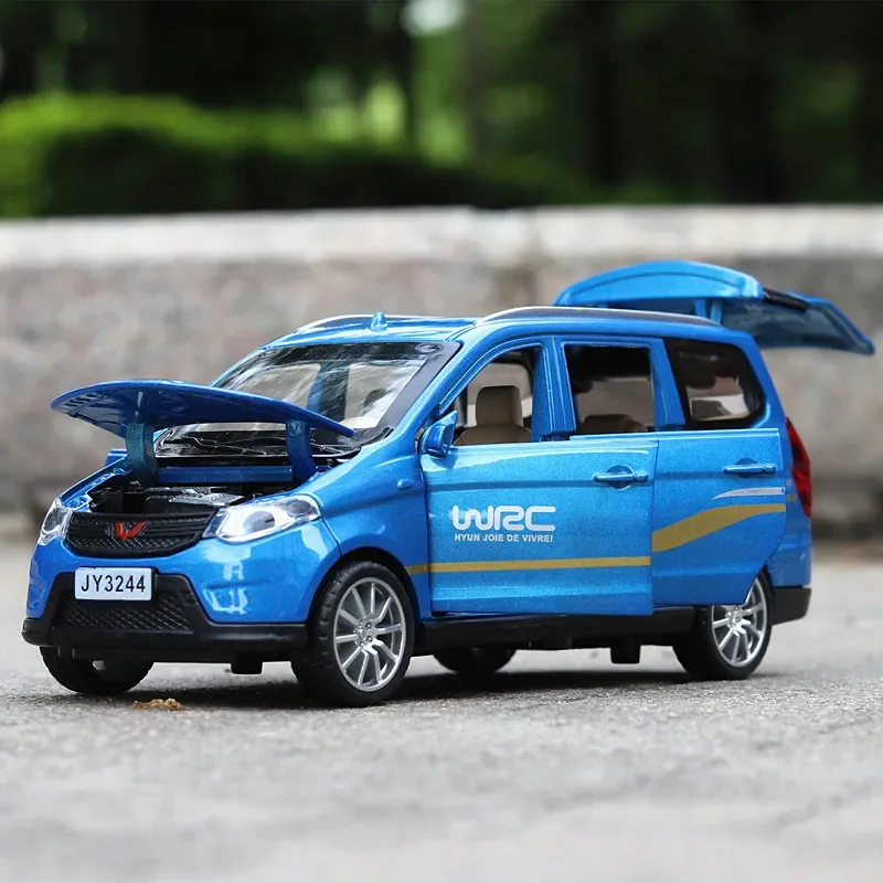 

'China-made van Wuling Hongguang 3 color 1:32 model car with sound and light function