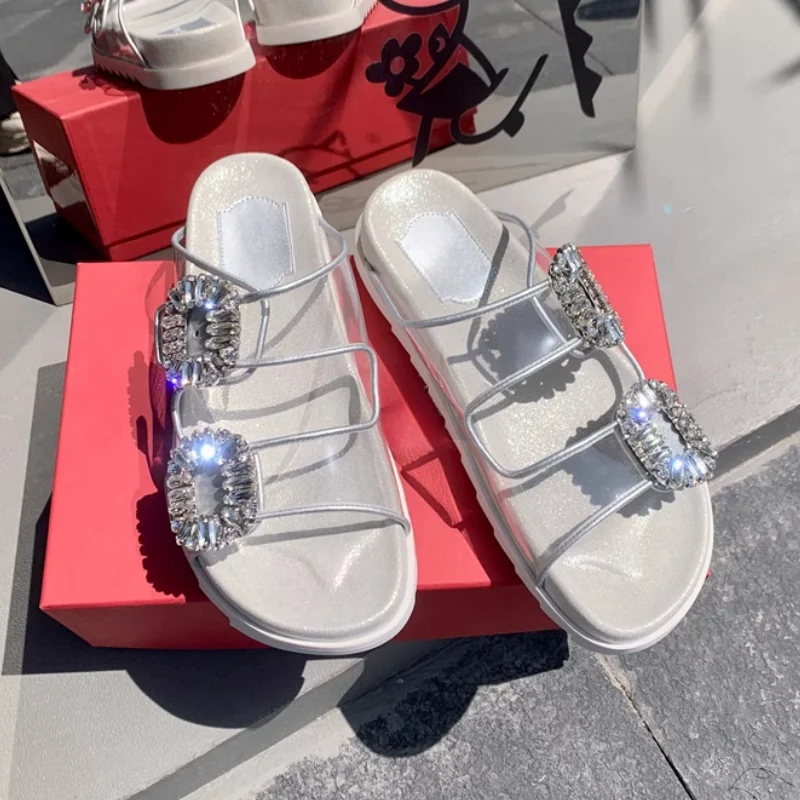 

Shiny Rhinestone Square Buckle Slippers Ladies Brand Designer Summer Open Toe Flat Shoes Women Comfortable Slip-on Outdoor Slipp