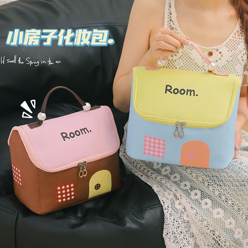 

Small house cosmetic bag large capacity portable travel storage bag high value girls handbag travel bag wholesale