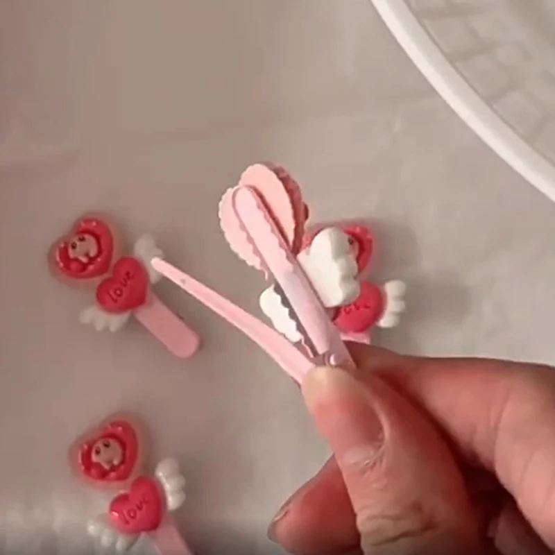 Clip de pelo de palo de hadas de dibujos animados Love Little Gir, dijes de resina, adornos de manualidades, Clip de pico de pato, accesorios de decoración DIY, 1PC