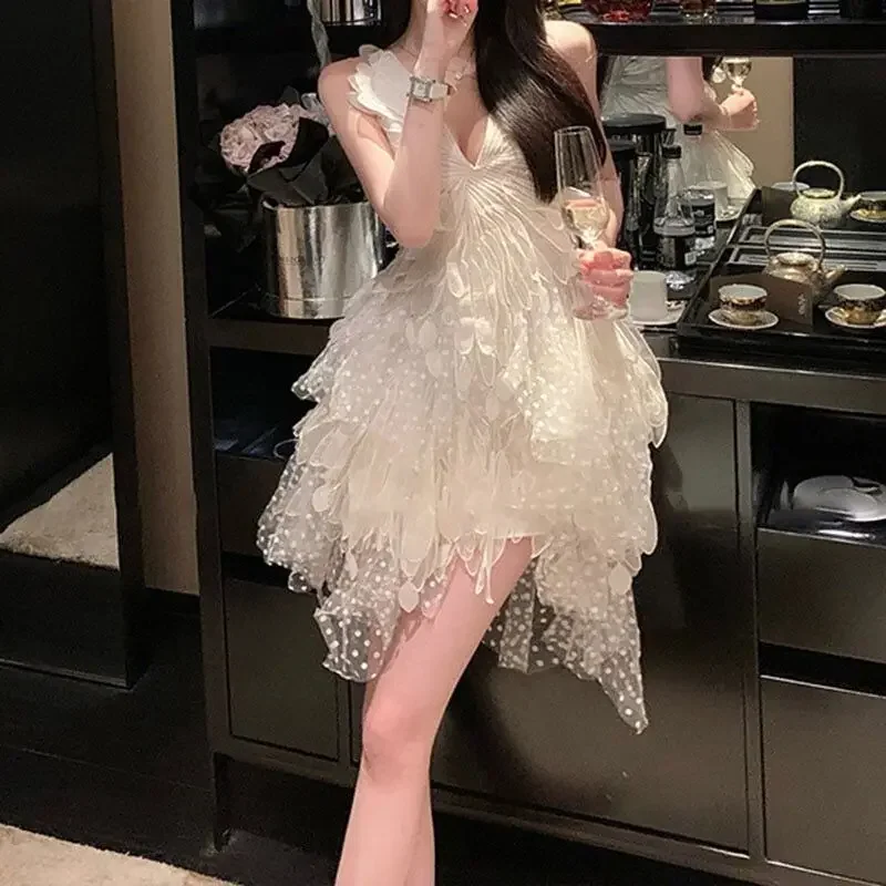 Donne di Estate Fata Maglia Impiombato Increspature Vestito Dal Carro Armato Irregolare Con Scollo A V di Pizzo Patchwork 3D Fiori Vestito Bianco Soffice Vestito Abiti