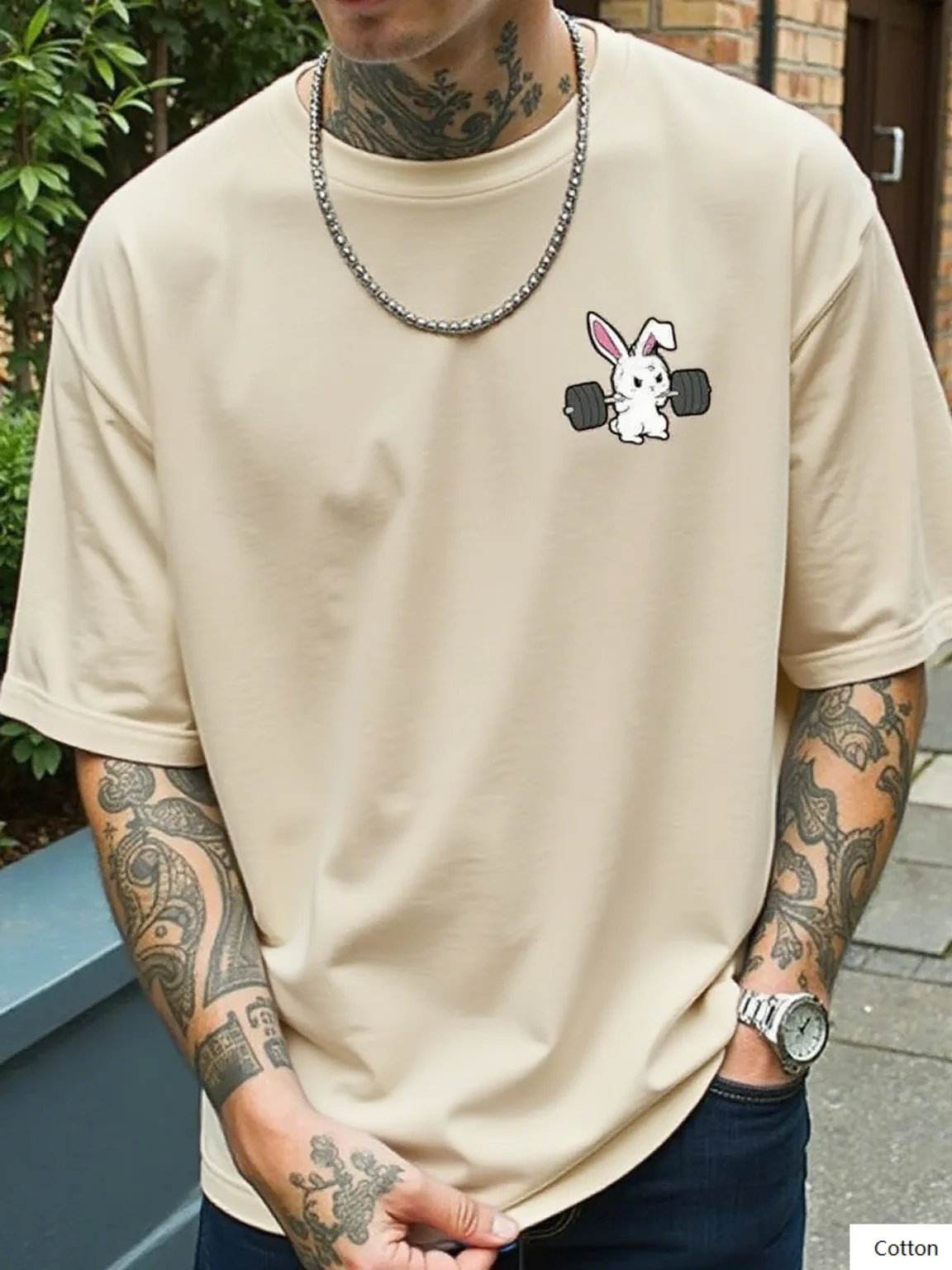 

Стильная хлопковая футболка с принтом кролика для фитнеса. Уникальный дизайн кролика — с дизайном гантелей добавляет модное прикосновение. Идеально подходит для индивидуальных мероприятий.