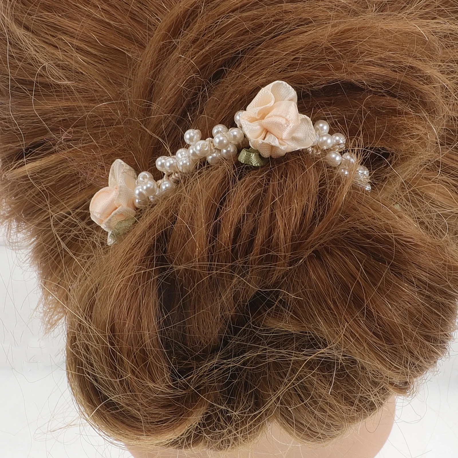 

2Pcs Pearl Hair Ties Beaded Scrunchies Rose Floral Design Comfortable Material Versatile Styling Secure Hold Women Girls Daily