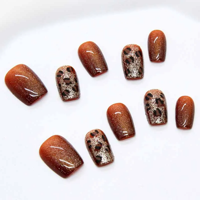 Faux ongles haut de gamme pour femmes, couleur Caramel, motif léopard fin et brillant, yeux de chat, à pression, assortis avec tout, couverture complète, 10 pièces
