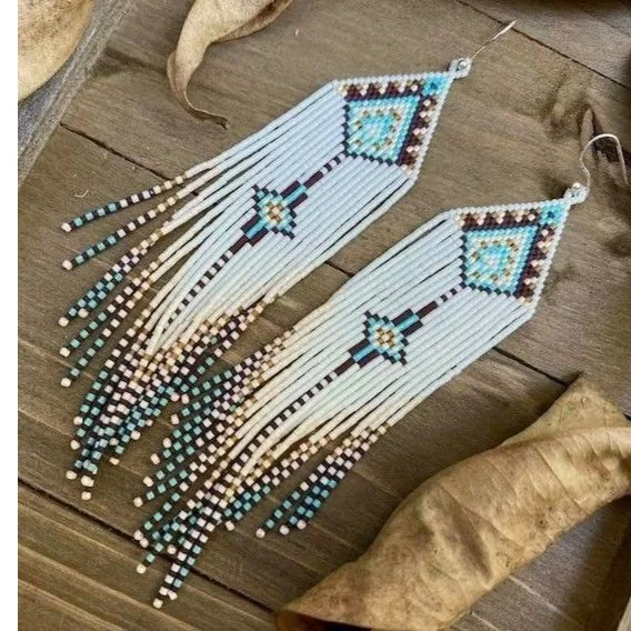 

Rice bead earrings Geometry Bohemia Gradient color Tassels Hand weaving Creativity Pattern Female Fashion Simple Beaded earrings