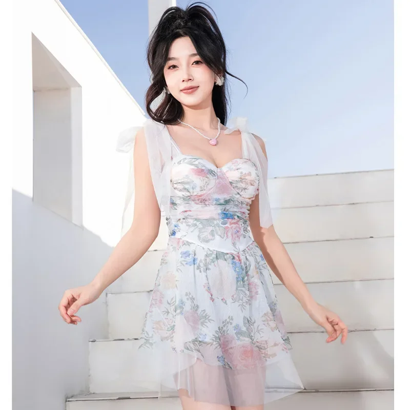 2025 New Korean Fashion One Piece Swimsuit Women Summer Sexy Swimwears Elegant Vintage Solid White Beach Wear Dress Bathing Suit