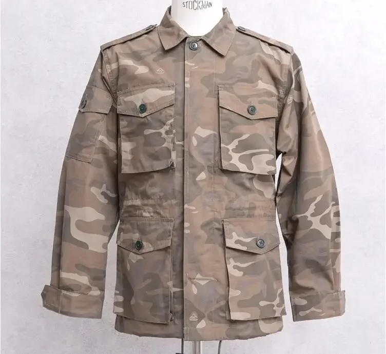 中国の制服男性干ばつ昆虫迷彩砂漠ヴィンテージ春スーツにはジャケットパンツが含まれます