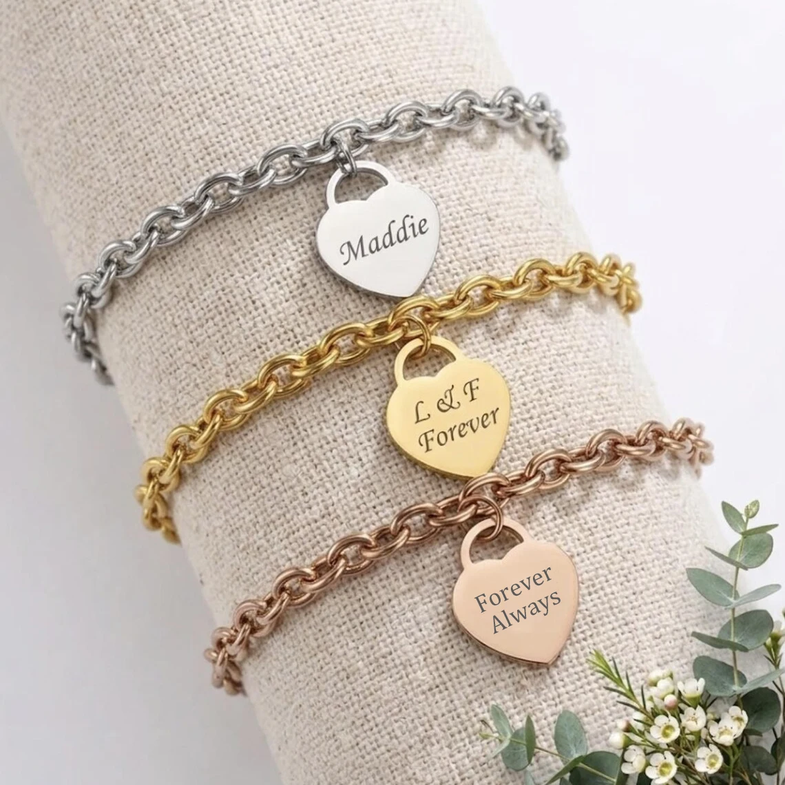 Kissmoon Personalized Engraved Heart Bracelet Custom Name Text Bracelet for Women Men Stainless Steel Wrist Chain Jewelry Gift