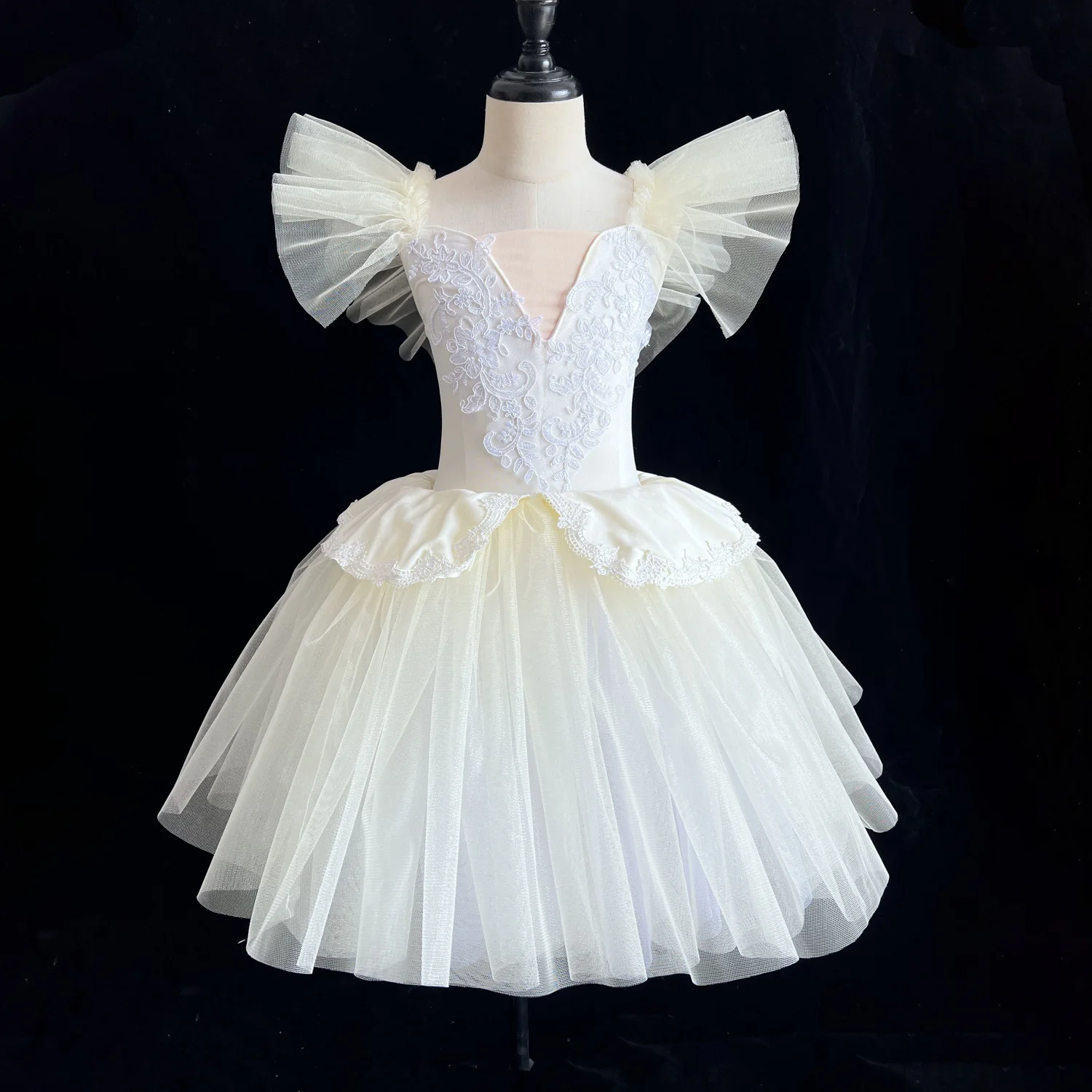 

Kids Ballerina Ballet Tutu Dance Long Dress Children Professional Swan Lake Dance Costumes Skirt Girls Long Ballet Outfits White