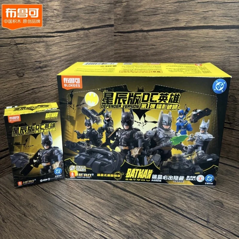 

Подлинные Blokees аниме Бэтмен Защитник версия V1 модная слепая коробка игрушки летучая мышь тени Breaking Dawn Коллекционная фигурка подарки