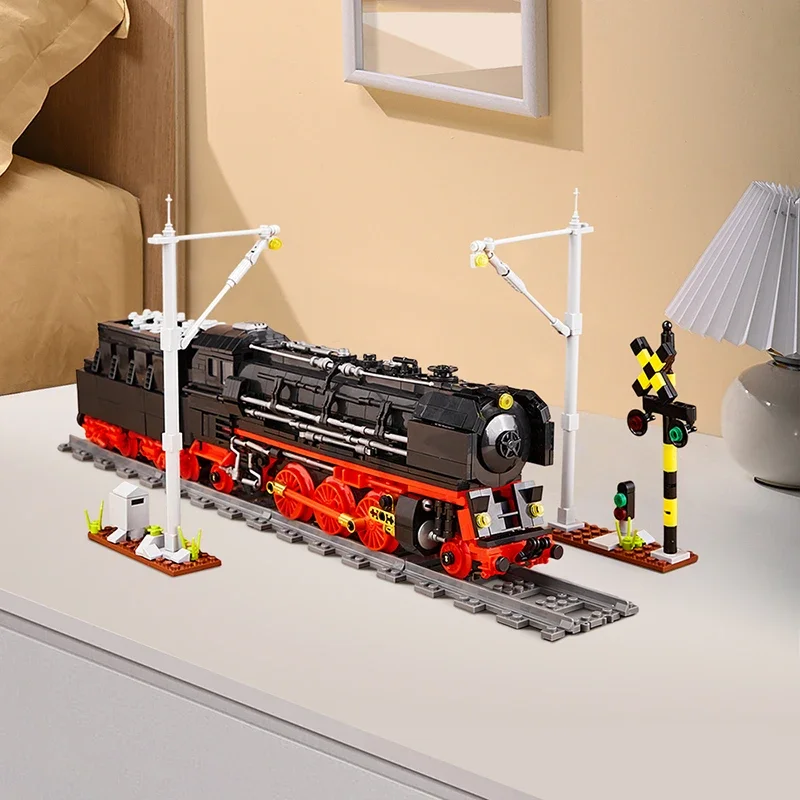 City BR01 Steam Locomotive Building Blocks Kits Railway Express Model Steam Train Transportation Building Blocks Bricks Boy Toy