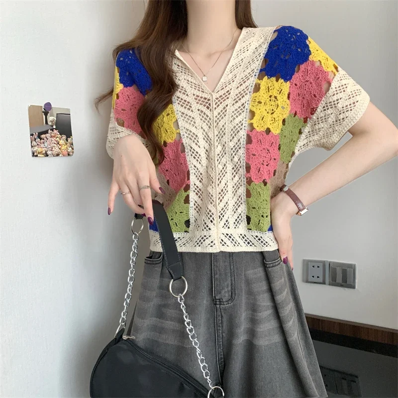 Top de crochê com decote em v manga curta a céu aberto texturizado blusa de malha oca camisa feminina verão praia férias outfit