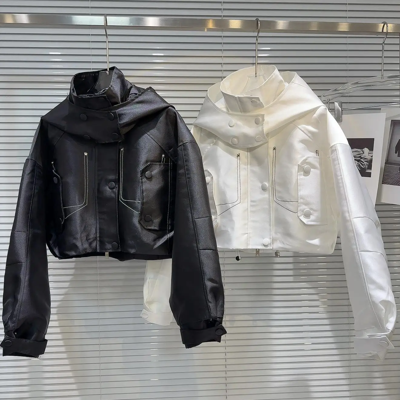 

Spring 2026 Sweet Cool Spicy Girl Embroidered Pocket Workwear Color Hooded Short Jacket Trendy Women's Fashion Coat
