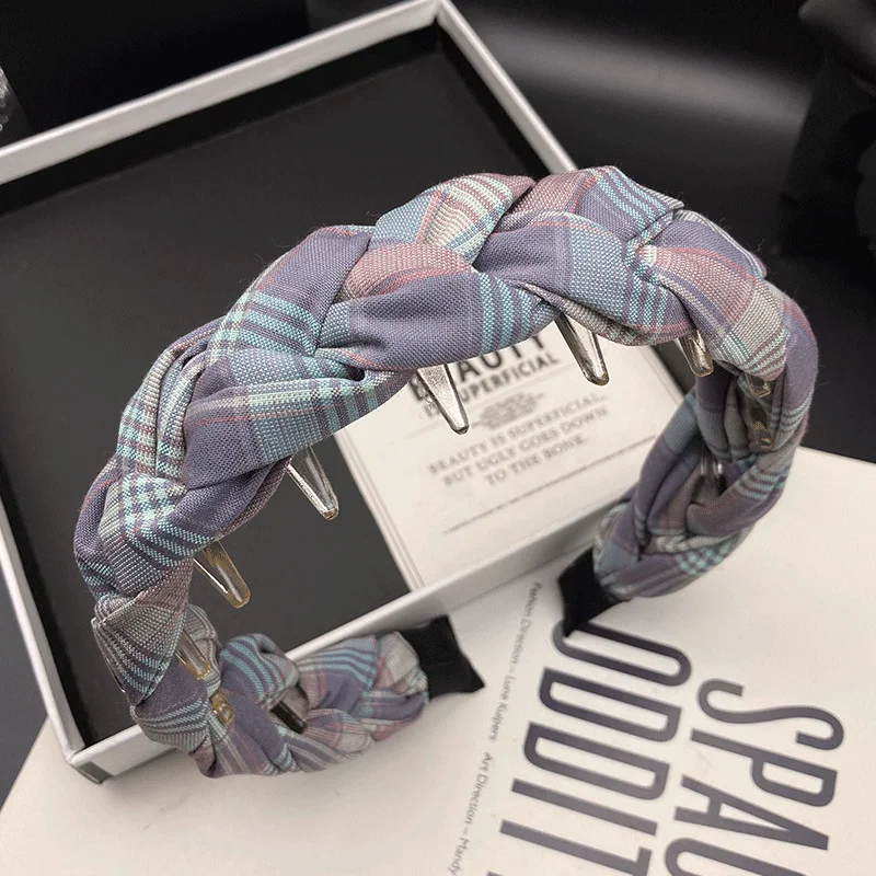 

Новая модная заколка для волос с косой, женский оригинал с противоскользящей повязкой на голову с зубцами, компрессионная головка для волос на открытом воздухе и мытье лица.