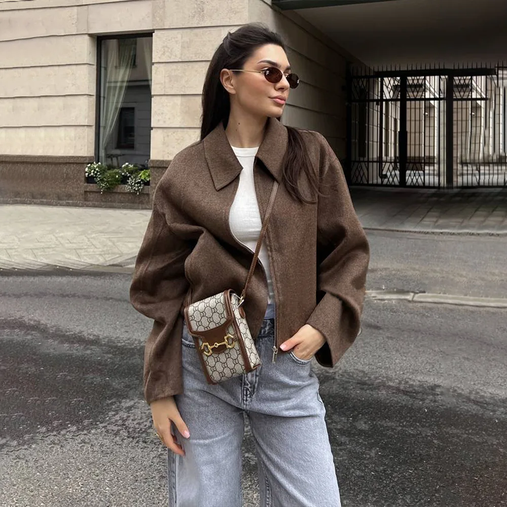 

2024 Autumn New Style Lapel Long Sleeve Street Style Fashion Simple and Comfortable Short Jacket for Women Winter Clothes Women