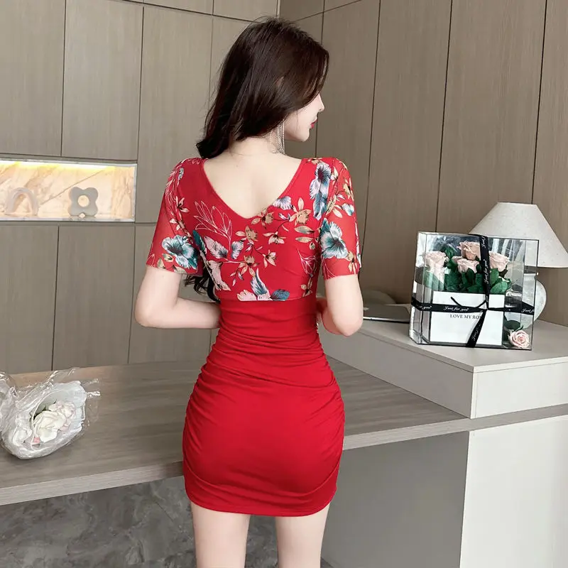 Summer Women\'s Clothing Pullover Patchwork Chiffon Short Sleeves Plant&Flowers Printing V-Neck Mini Skirts Flattering Dresses