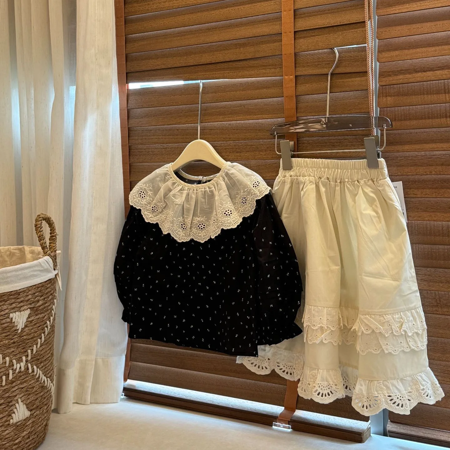 

Autumn Children Girl 2piece Set Lace Trim Floral Print Long Sleeve 4-6Y Girls Top Solid Elastic Waist Solid Color Kid Girl Dress