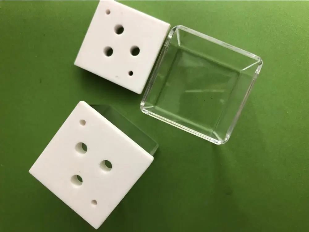 

40 * 40 * 40MM quartz cell optical quartz cell with transmittance over 93% square quartz cell