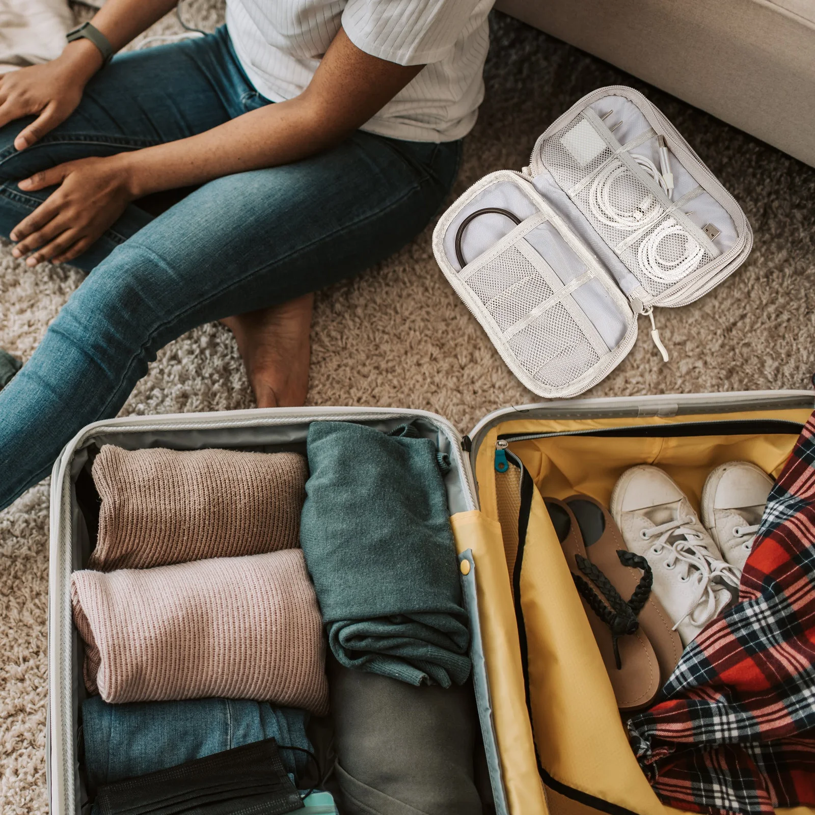 

Electronics Organizer Waterproof Shockproof Portable Bag for Mobile Hard Disk Data Line U Disk Memory Card Home Business