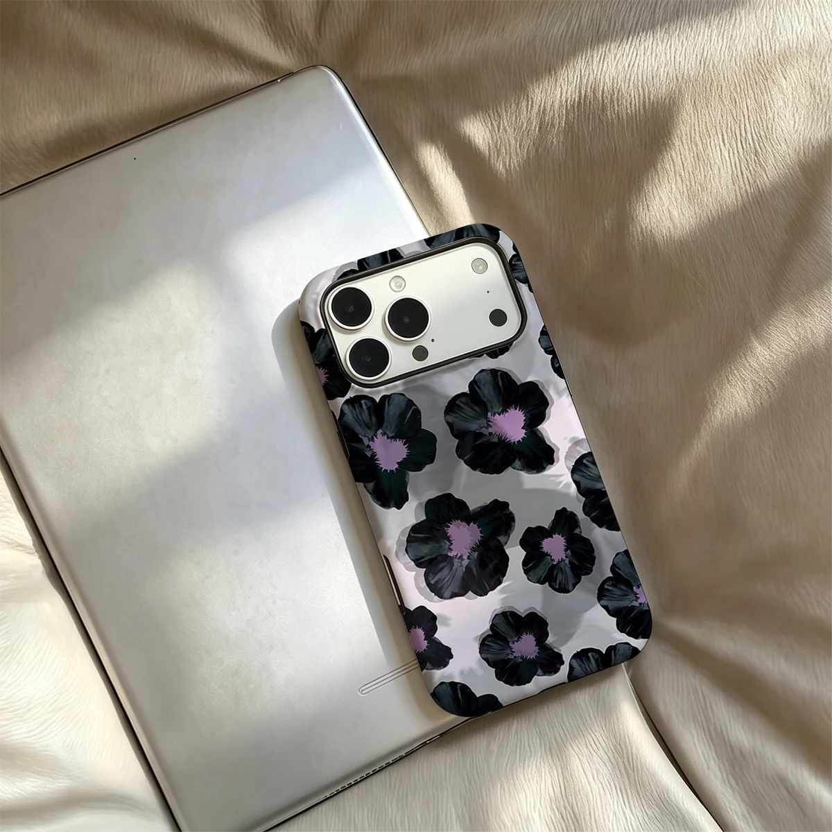 غطاء هاتف دارك بلوم، غطاء هاتف - مراجعة Apple Iphone 15 Pro Max وسعره