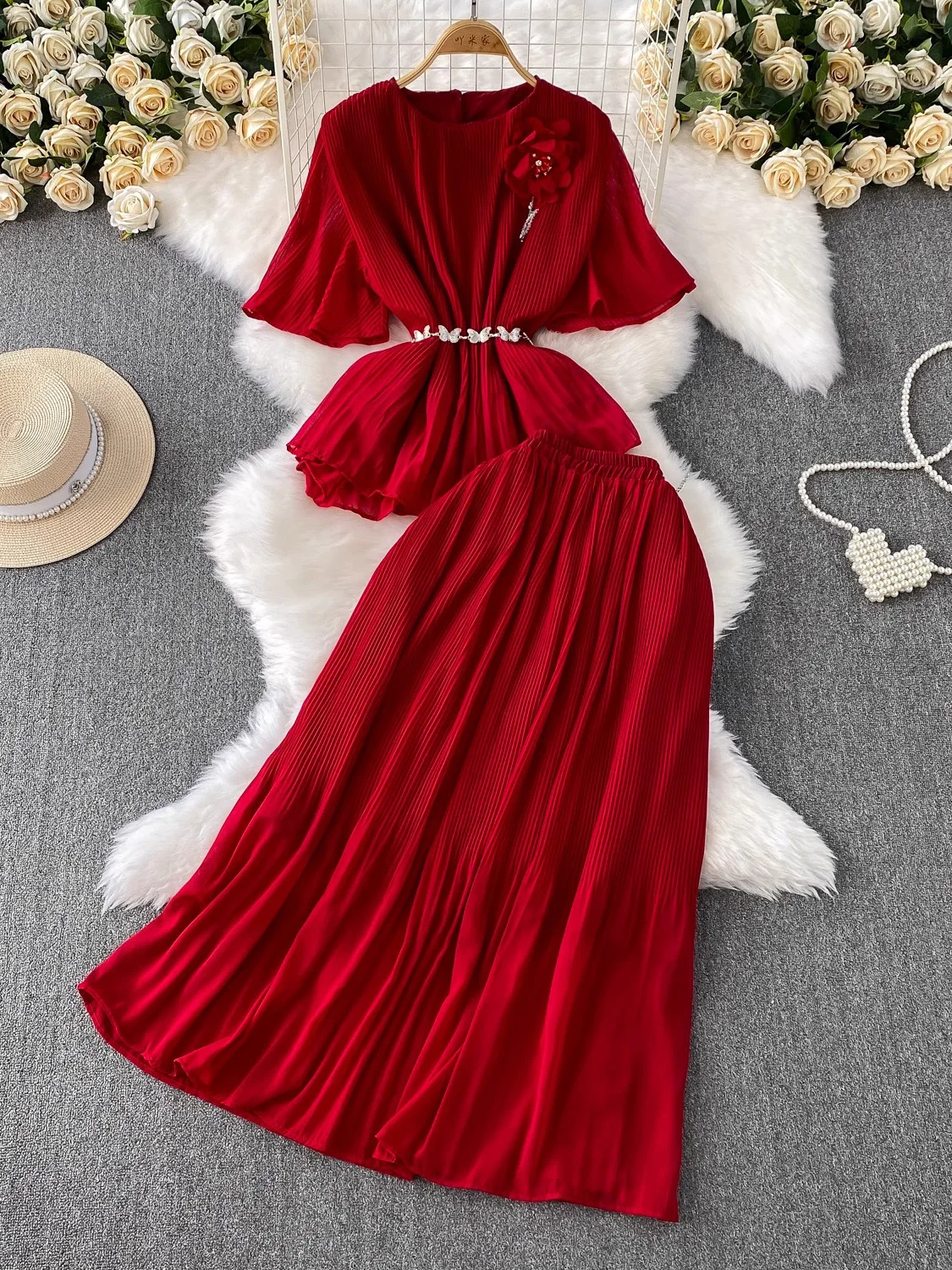 

Summer Women Draped Two Piece Set Vintage O-Neck Short Sleeve Tops + High Waist Pleated A-Line Long Skirt Suit 2Pcs New Fashion