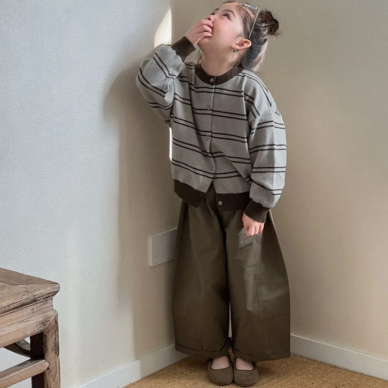 

Новый серый вязаный кардиган для девочек 2026 года с цветными блоками и полосками, хлопковый, с длинным рукавом, для детей и подростков 3-16 лет, с круглым вырезом