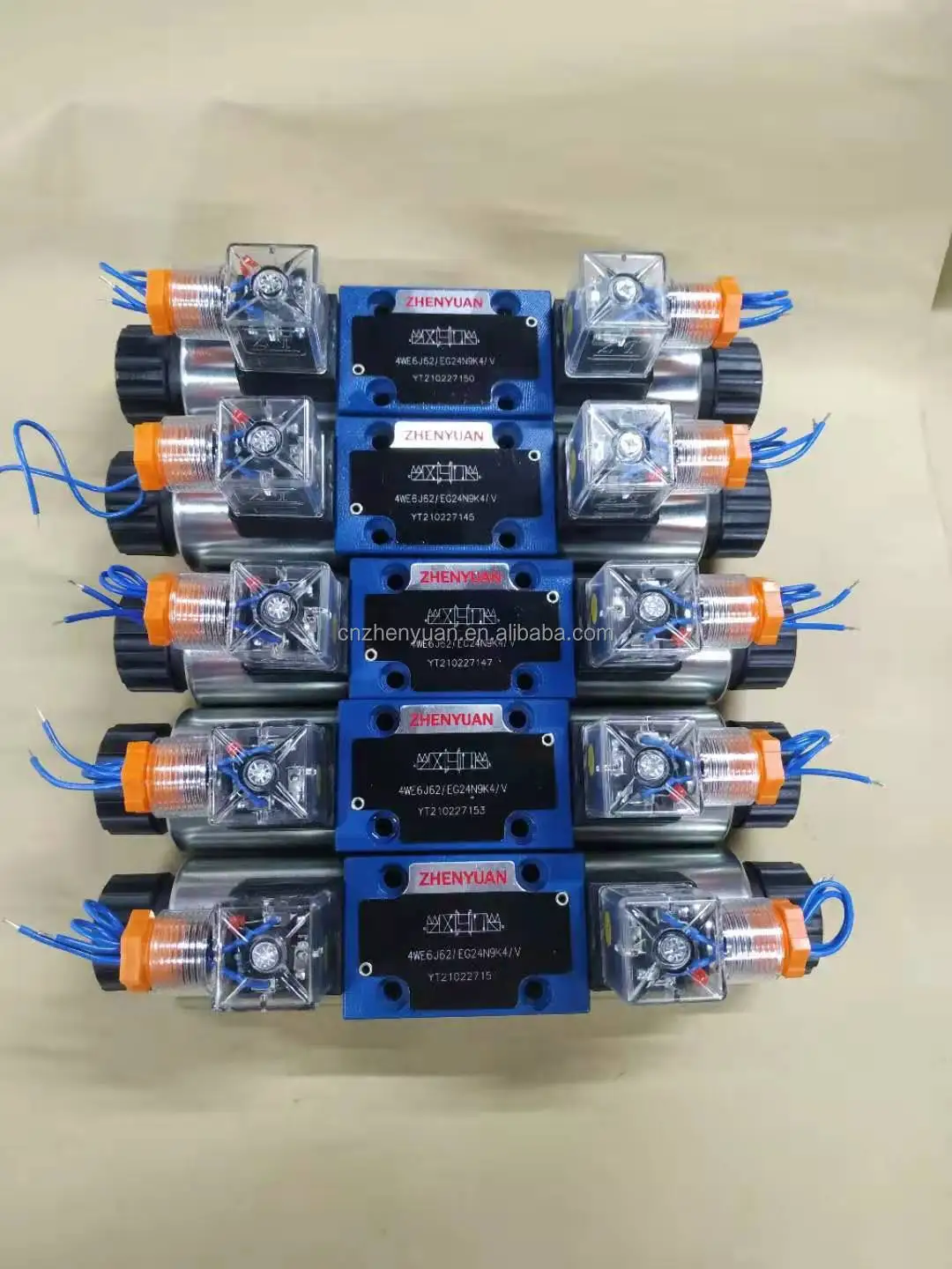 Detalle 1 de Electroválvula 4WE6J62/EG24N9K4/V Hidráulica