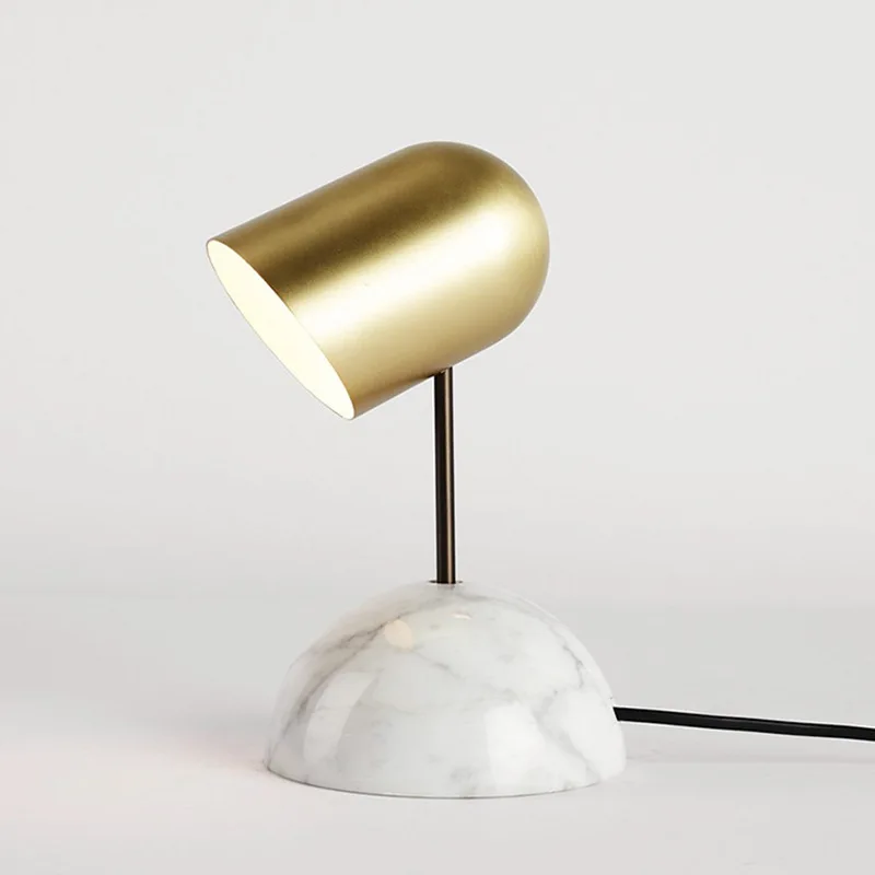 

Постмодернистская настольная модель комнаты, дизайнерский стол, детская комната, настольная лампа, модная спальня, прикроватная мраморная настольная лампа