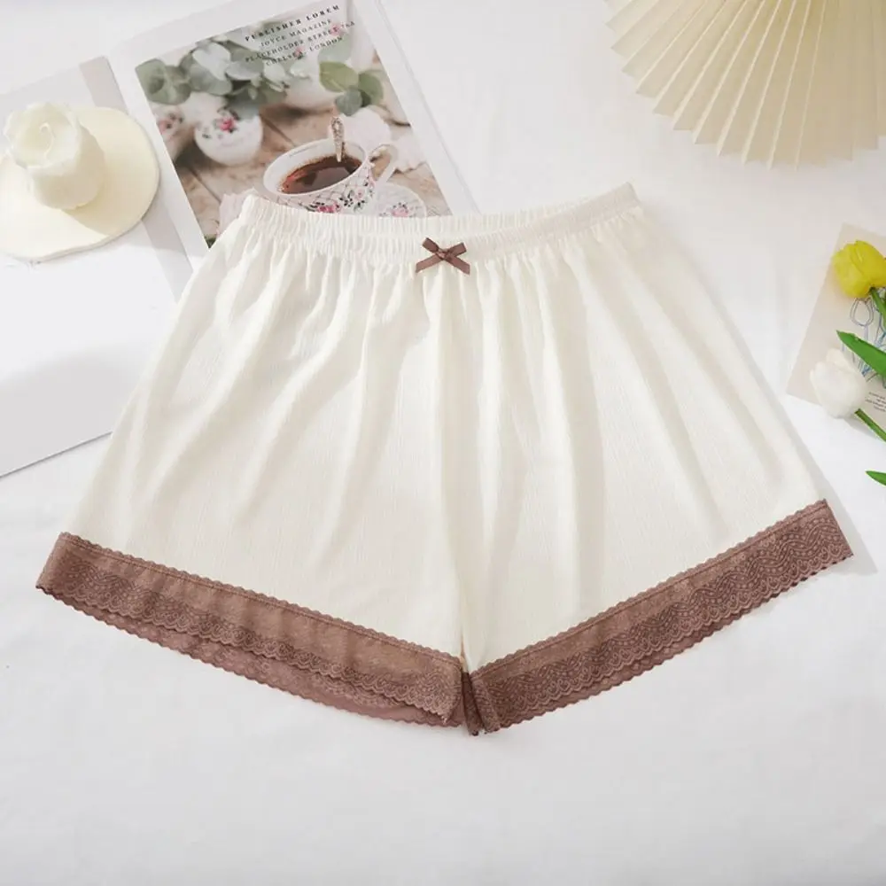 กางเกงซับในกันแสงแบบผ้าไหมน้ำแข็ง แต่งผ้าลูกไม้หลวมๆ พร้อมโบว์ กางเกงขาสั้นซับในบางเฉียบ ชุดชั้นในฤดูร้อน กางเกงขาสั้นลูกไม้ ชุดชายหาด