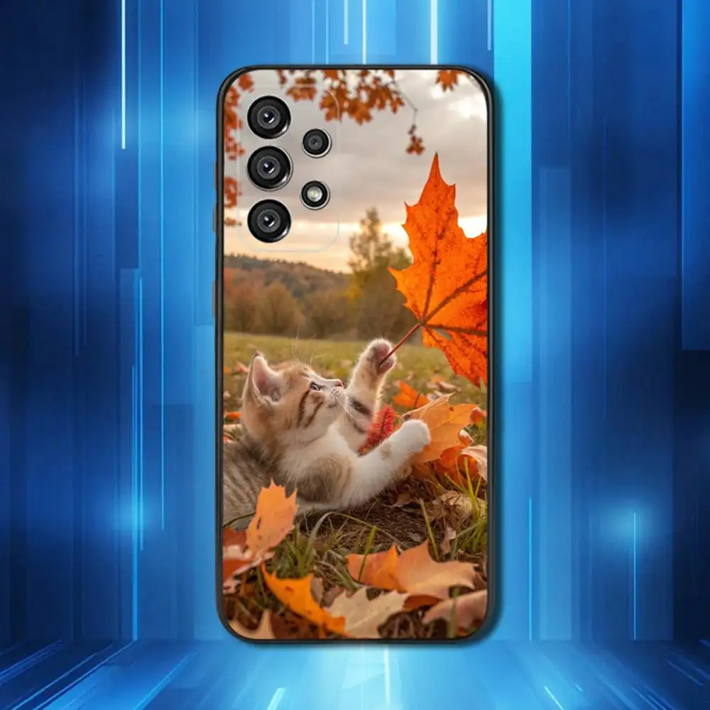 Gato perezoso en hojas de otoño para Samsung Galaxy A53,31,52,72,41,22,73,32,71,Note,J7,8,9,5G funda de teléfono de silicona negra suave